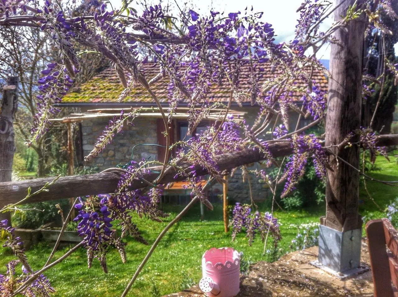 Fattoria Poggio Di Dante Hotel Poppi Fogadó